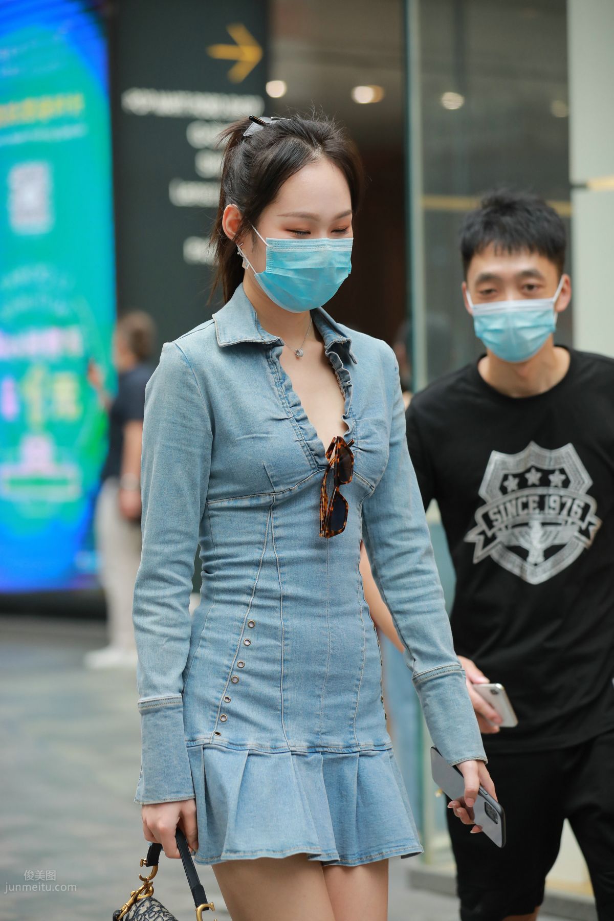 [魔鏡街拍] 147 長腿小姐姐 38