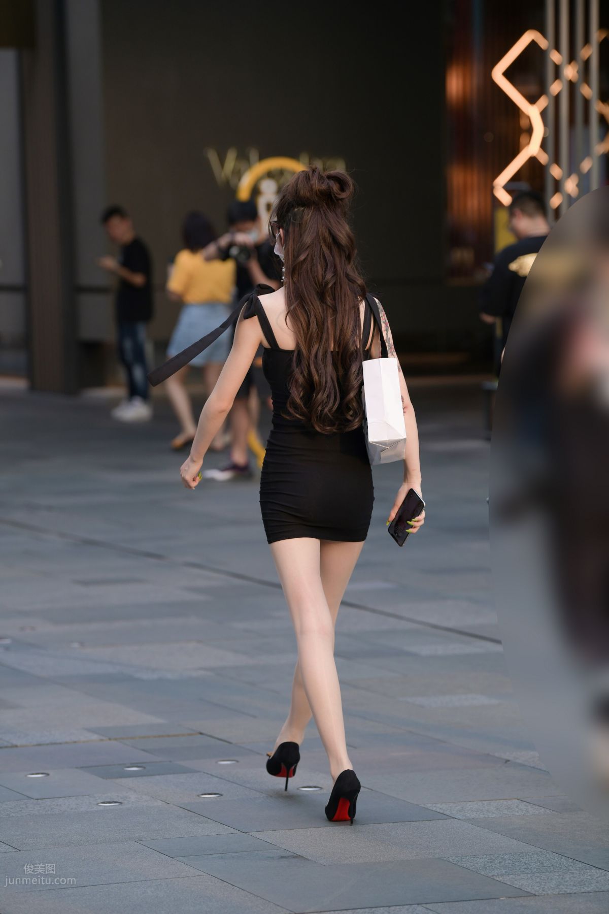Mojing Street No. 153 photo 91