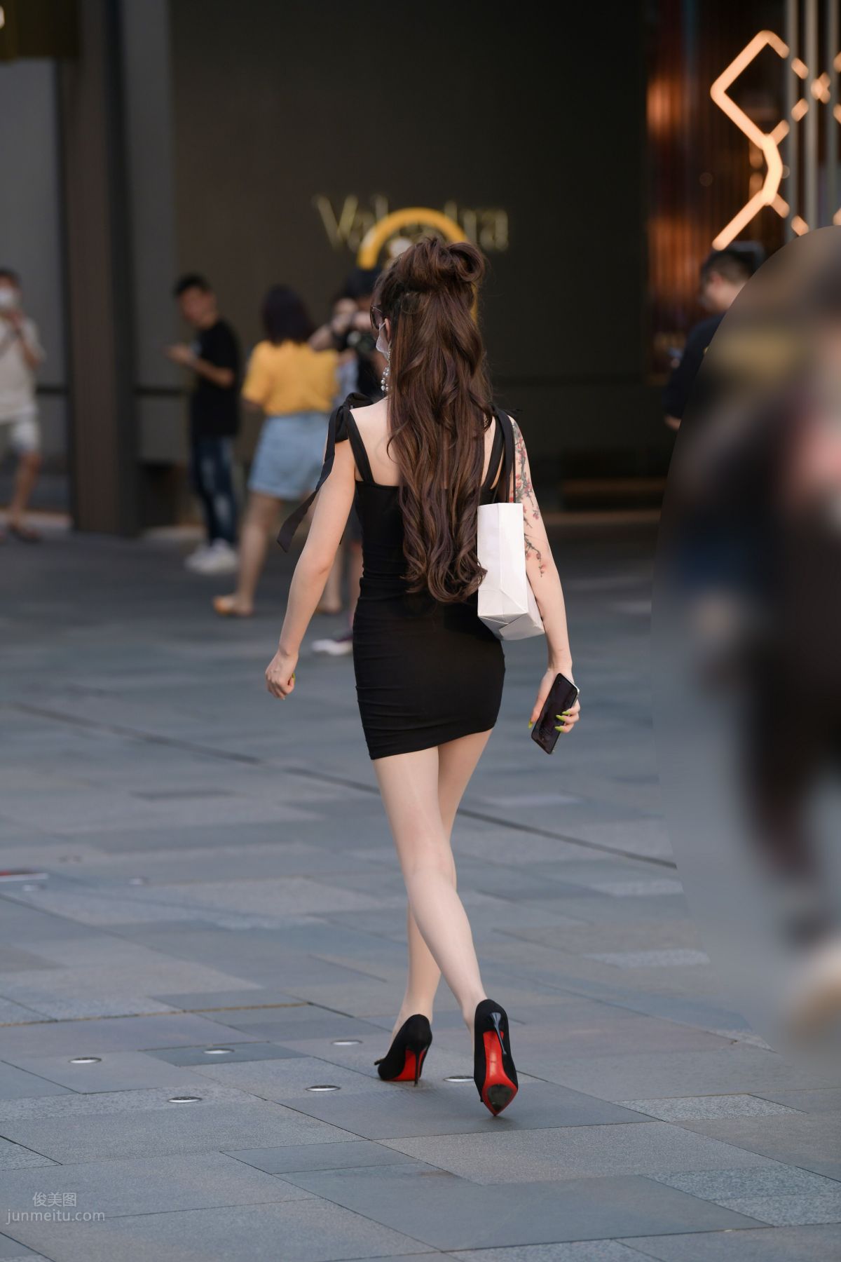 Mojing Street No. 153 photo 92