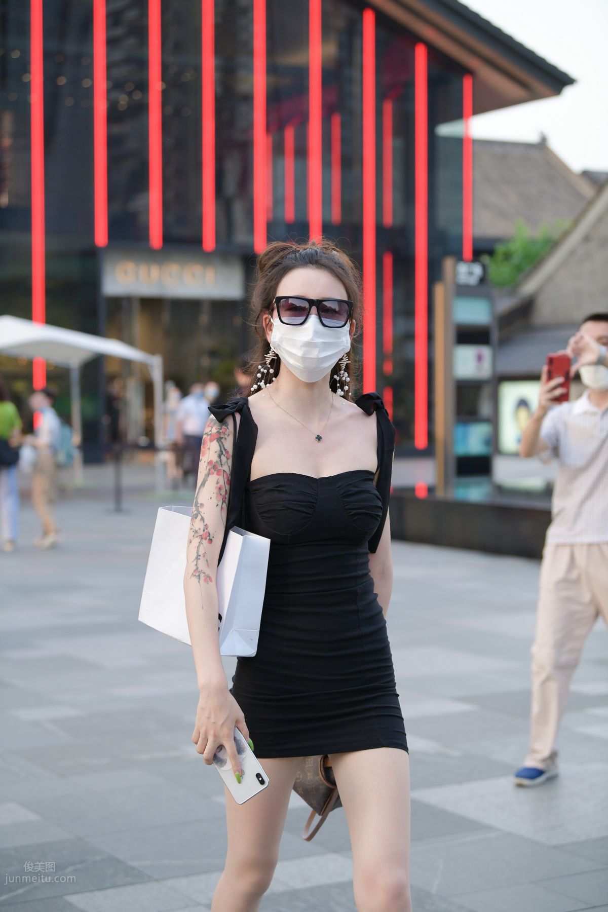 Mojing Street No. 153 photo 155