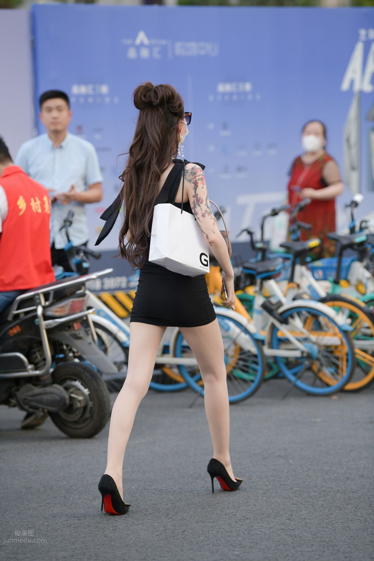 Mojing Street No. 153 photo 194