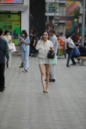 [魔鏡街拍] 154 高跟性感美女 