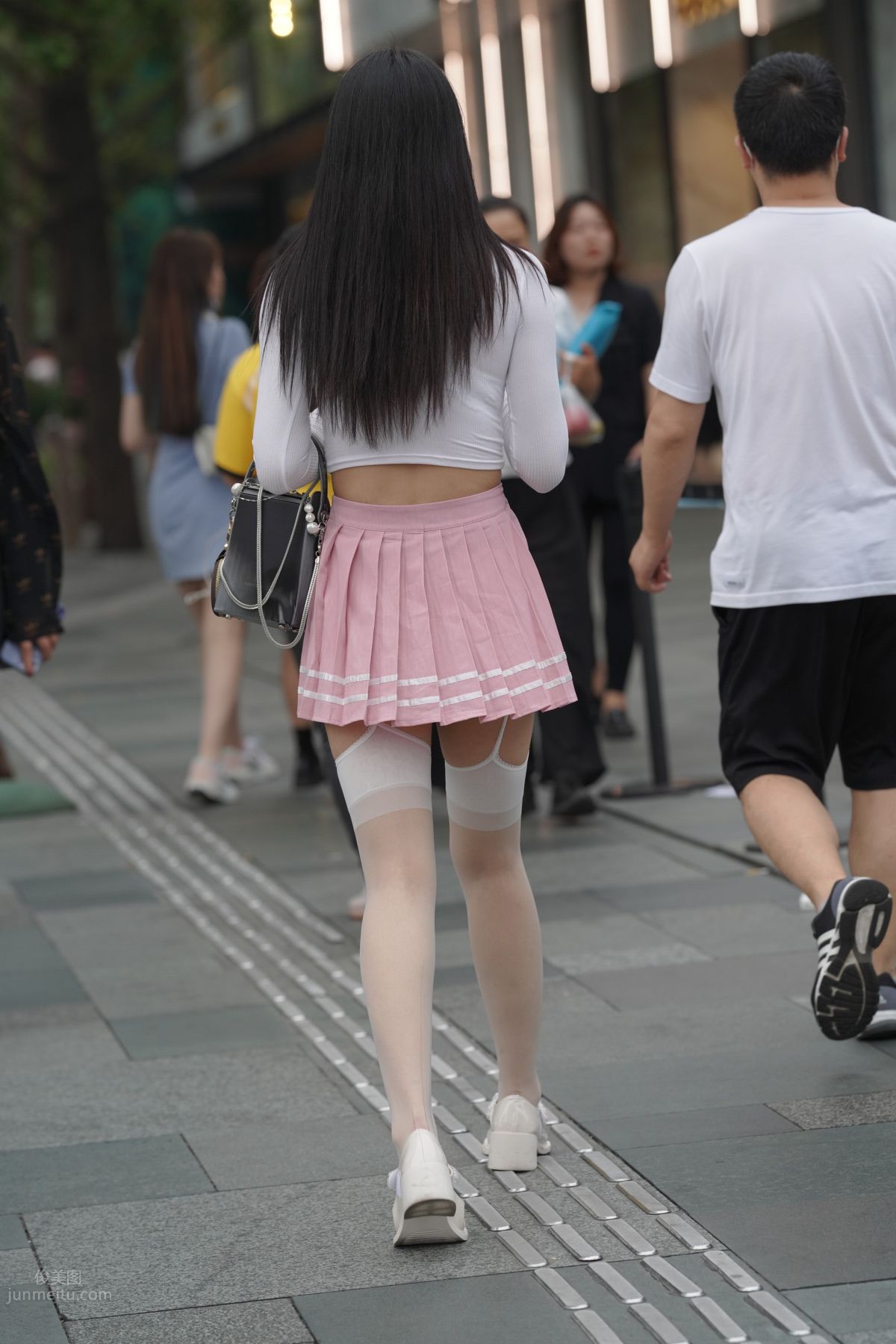 Mojing Street NO.161 Street Snap White Stockings Garter Beauty photo 39