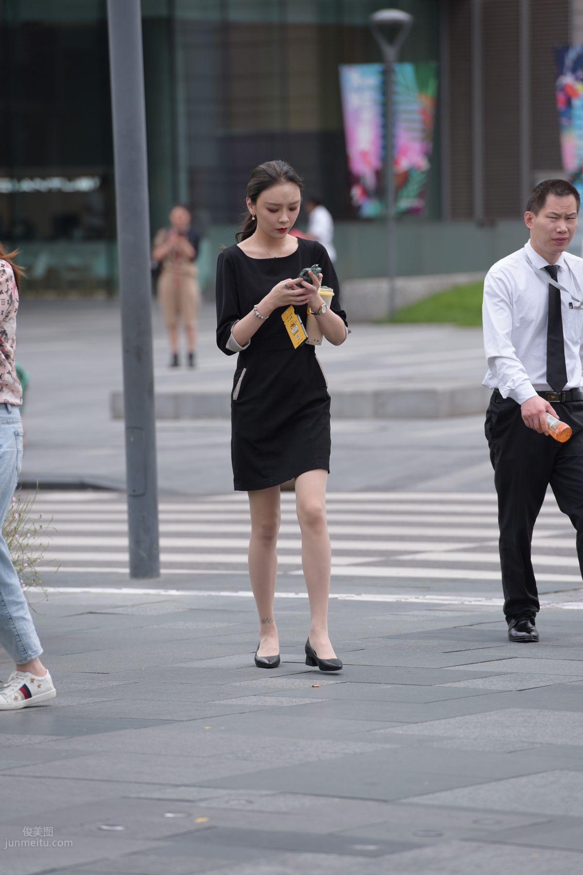 Mojing Street NO.163 Street Snap Black Dress Girl photo 2