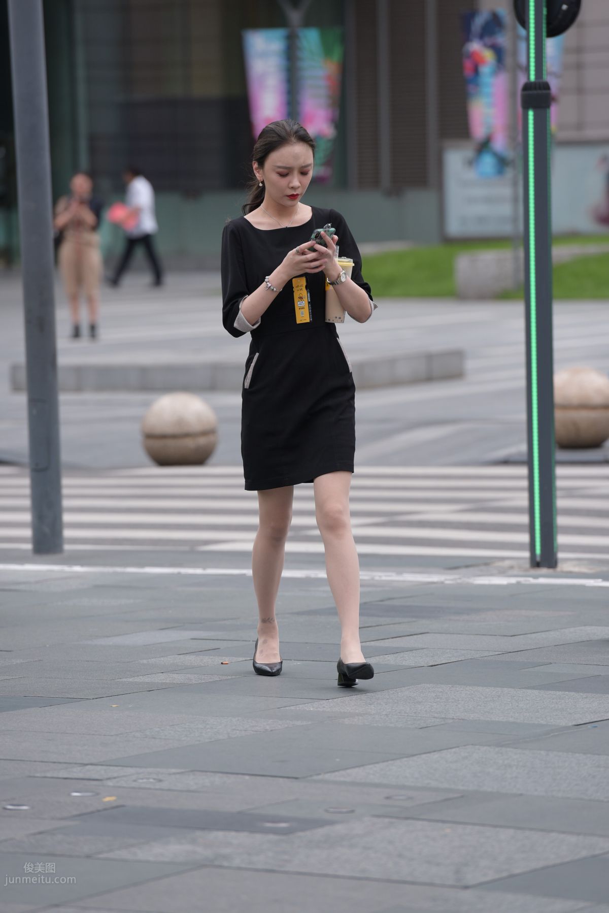 Mojing Street NO.163 Street Snap Black Dress Girl photo 6