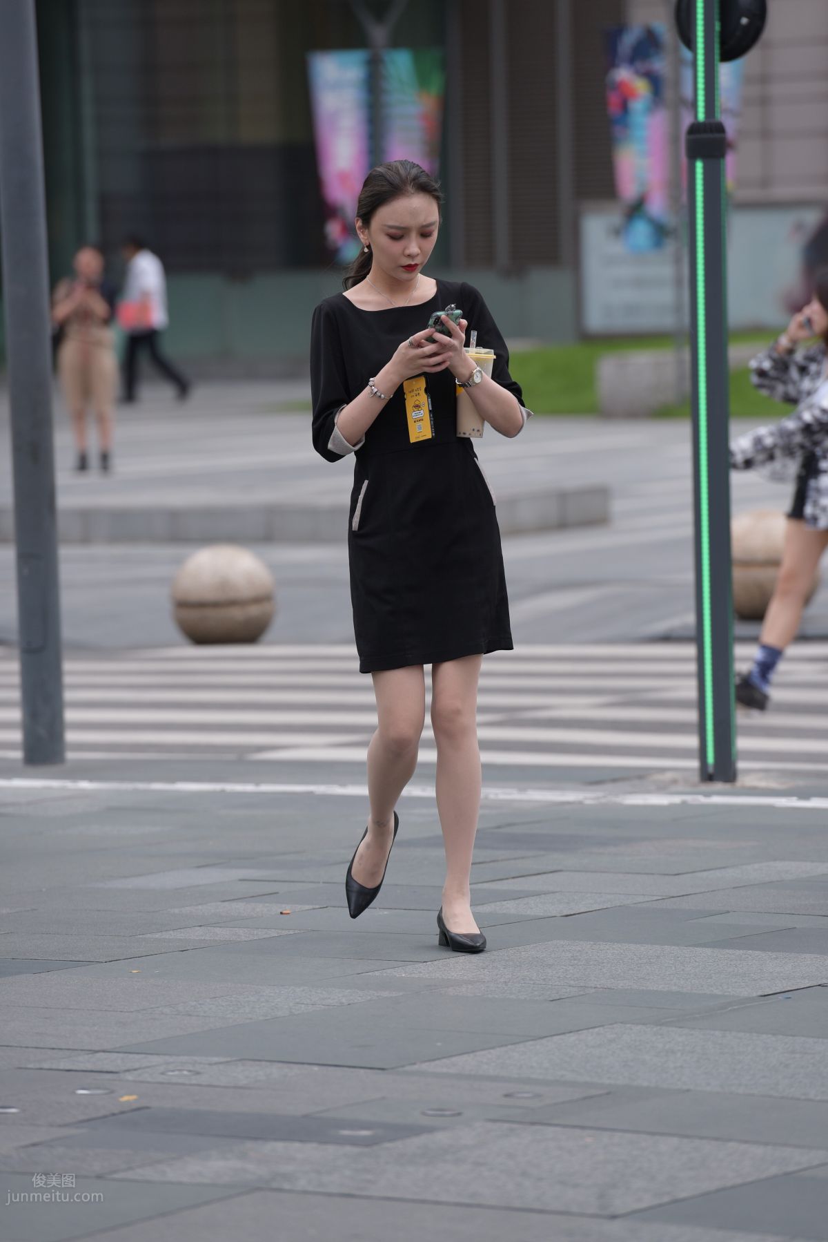 Mojing Street NO.163 Street Snap Black Dress Girl photo 7