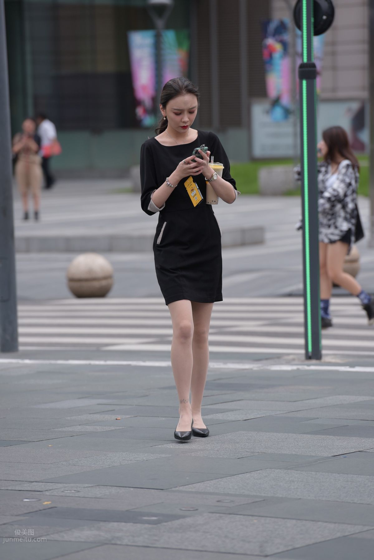 Mojing Street NO.163 Street Snap Black Dress Girl photo 8