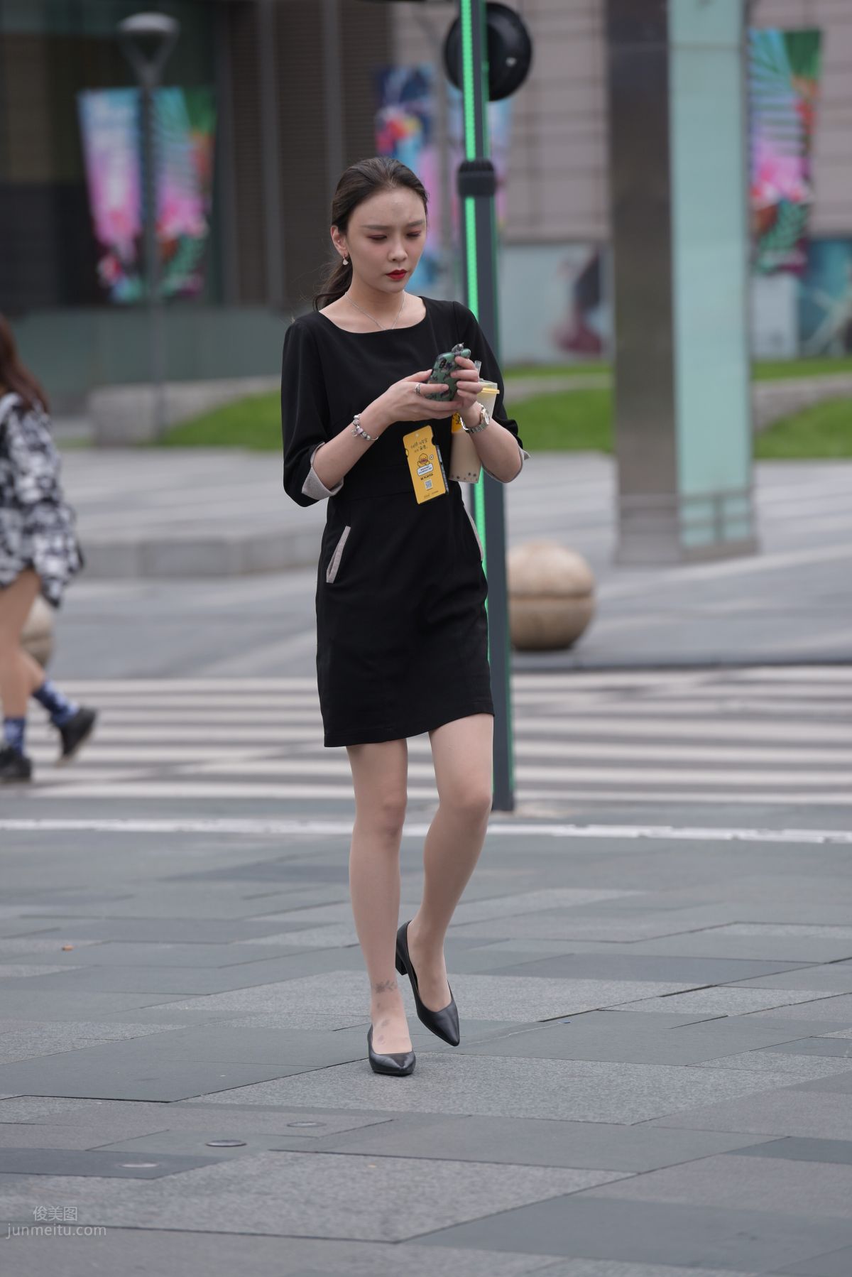 Mojing Street NO.163 Street Snap Black Dress Girl photo 14