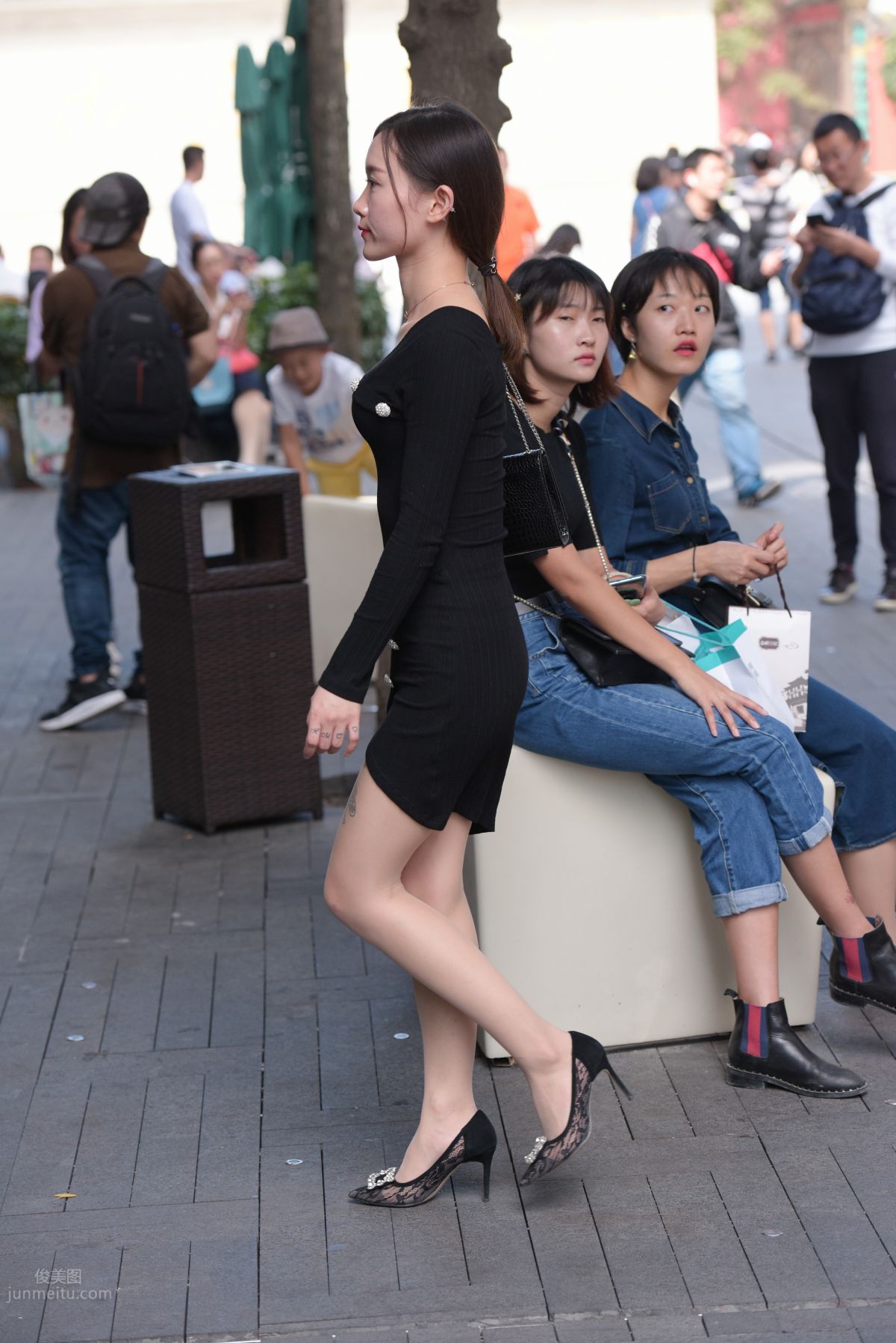 Mojing Street NO.163 Street Snap Black Dress Girl photo 119